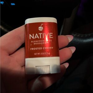 Native Frosted Cherry Aluminum-Free Deodorant